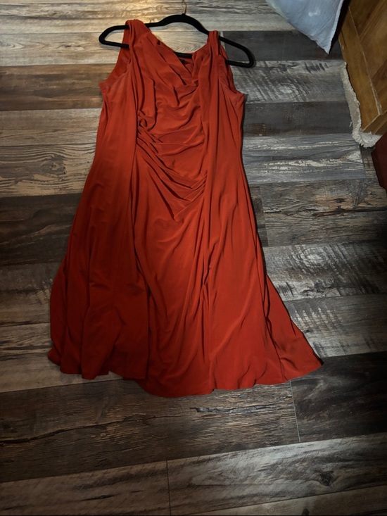 Sleeveless Draped Midi Dress in Rust - P2P:23, Length:37 - Picture 3 of 7